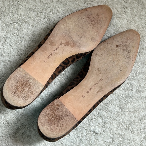Manolo Blahnik leopard print flats - Picture 10 of 12